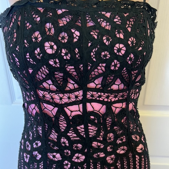 Betsy Johnson pink dress with black lace overlay. Adjustable straps sz2 - Picture 2 of 7